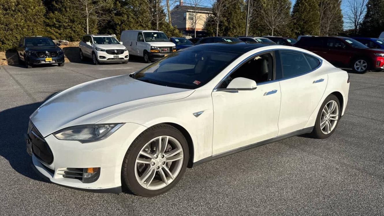 TESLA MODEL S 2013 5YJSA1CP5DFP20468 image